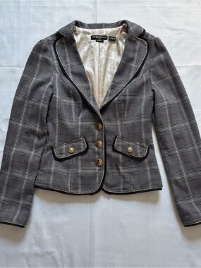 GUESS Gray Plaid cropped Blazer size XS YTK Academia Workwear Gold Buttons
